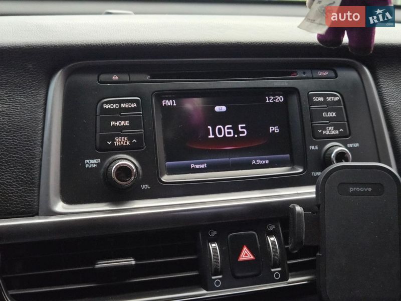 Седан Kia Optima 2016 в Киеве