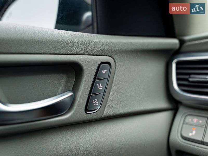 Седан Kia Optima 2016 в Киеве фото 15 Седан Kia Optima 2016 в Киеве