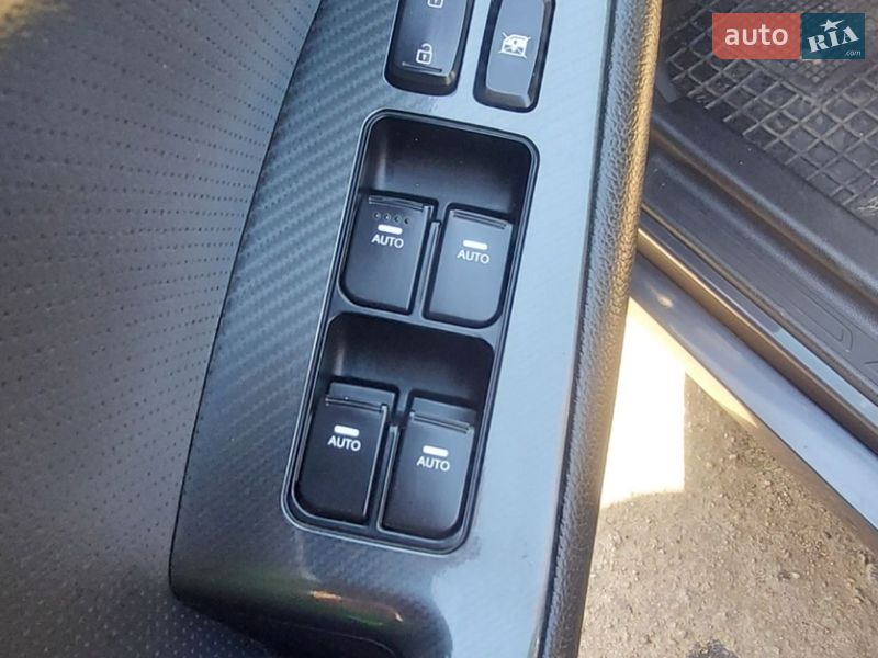 Седан Kia Optima 2013 в Києві фото 20 Седан Kia Optima 2013 в Києві