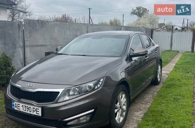 Седан Kia Optima 2011 в Дніпрі
