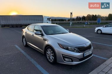 Седан Kia Optima 2013 в Калуші