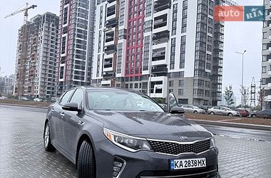 Седан Kia Optima 2017 в Києві