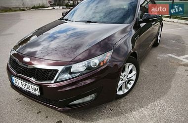 Седан Kia Optima 2013 в Броварах