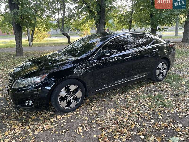 Седан Kia Optima 2012 в Харкові