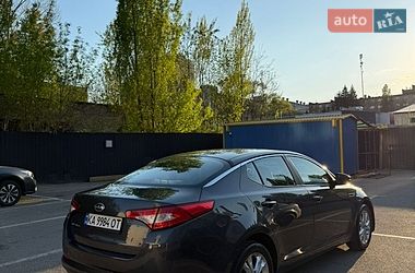 Седан Kia Optima 2012 в Києві