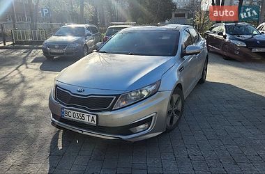 Седан Kia Optima 2012 в Львові