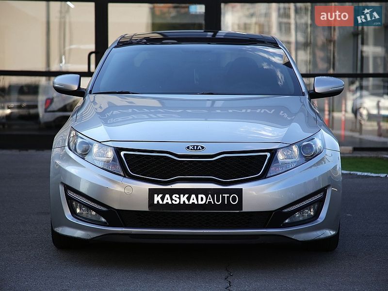 Седан Kia Optima 2011 в Харькове