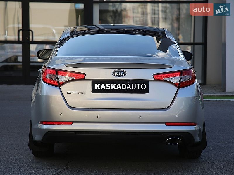 Седан Kia Optima 2011 в Харькове