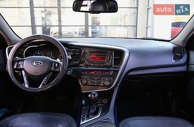 Седан Kia Optima 2011 в Харькове