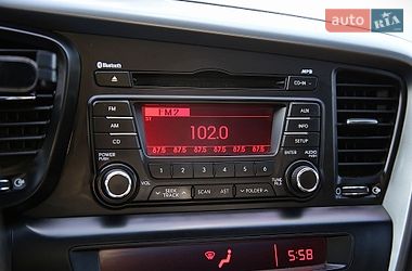 Седан Kia Optima 2011 в Харькове