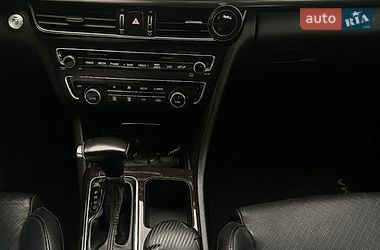 Седан Kia Optima 2016 в Києві