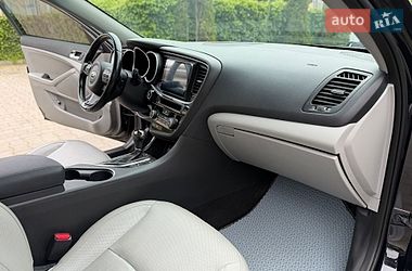 Седан Kia Optima 2014 в Одессе