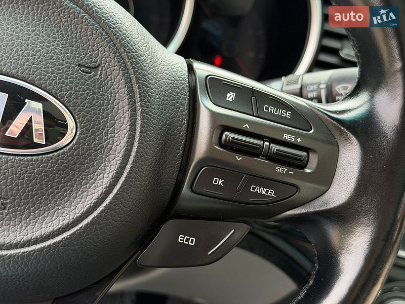 Седан Kia Optima 2014 в Одессе