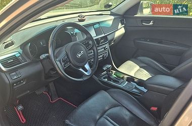 Седан Kia Optima 2018 в Києві