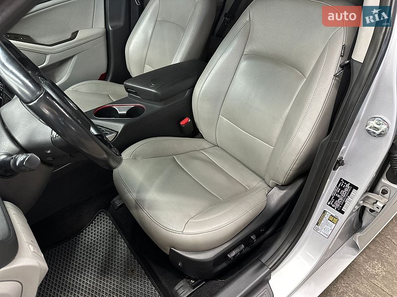 Седан Kia Optima 2014 в Харкові