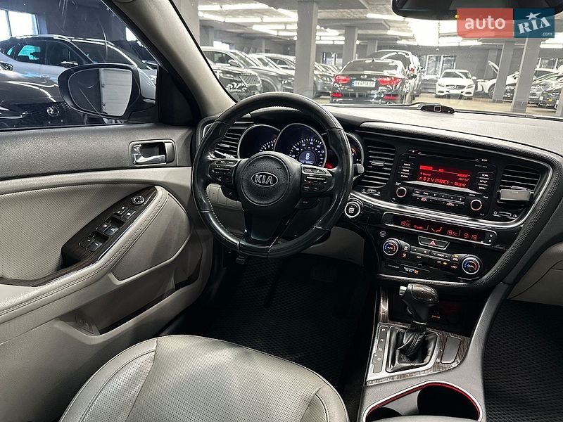Седан Kia Optima 2014 в Харкові