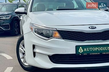 Седан Kia Optima 2016 в Киеве