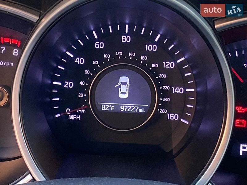 Седан Kia Optima 2014 в Харкові