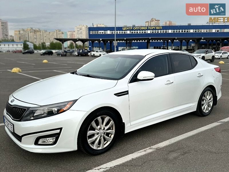 Седан Kia Optima 2014 в Киеве