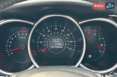 Седан Kia Optima 2014 в Киеве