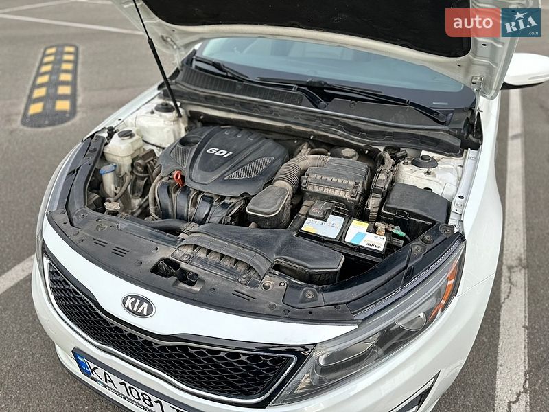 Седан Kia Optima 2014 в Киеве