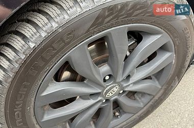 Седан Kia Optima 2014 в Киеве