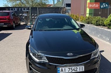 Седан Kia Optima 2016 в Киеве