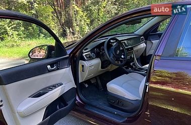 Седан Kia Optima 2016 в Нетішині