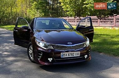 Седан Kia Optima 2016 в Нетішині