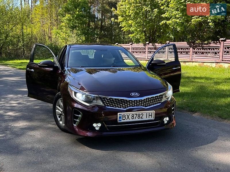 Седан Kia Optima 2016 в Нетішині