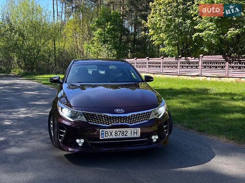 Седан Kia Optima 2016 в Нетішині