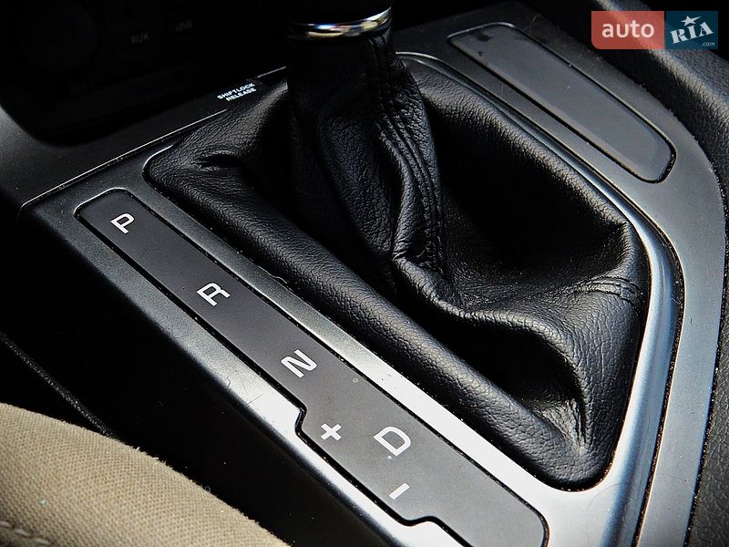 Седан Kia Optima 2014 в Черкасах