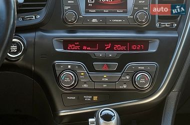 Седан Kia Optima 2013 в Львові