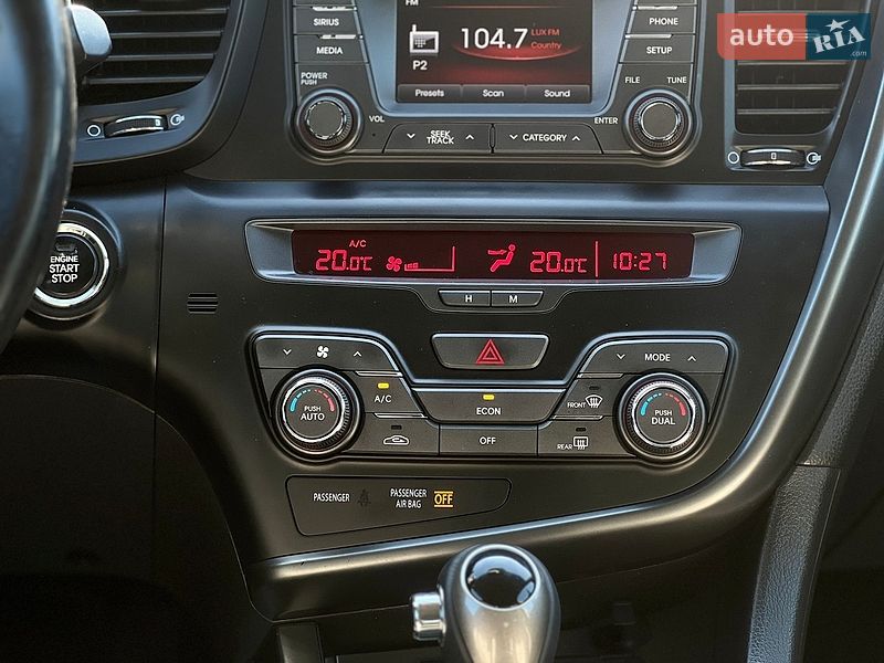 Седан Kia Optima 2013 в Львові