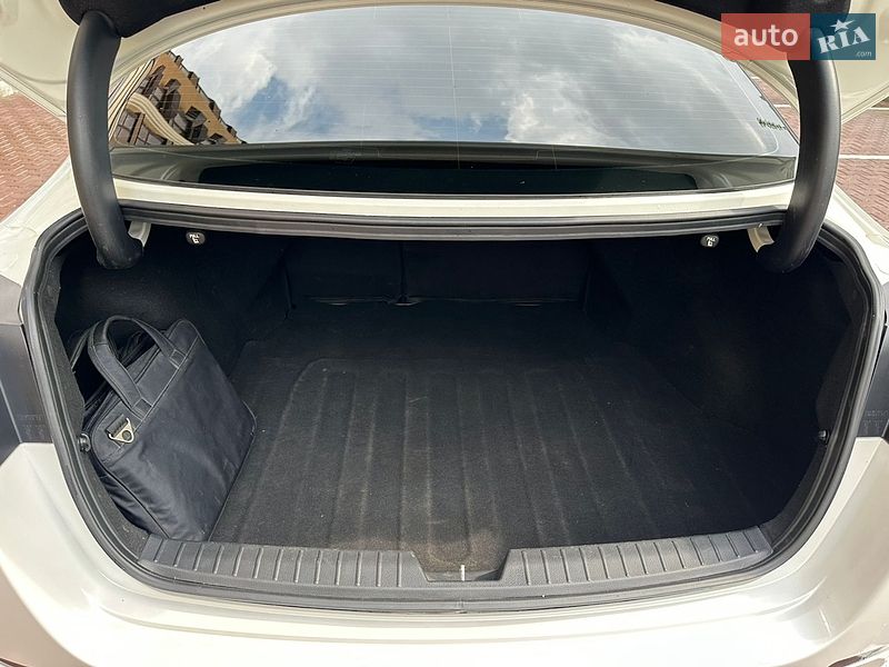 Седан Kia Optima 2013 в Києві фото 28 Седан Kia Optima 2013 в Києві