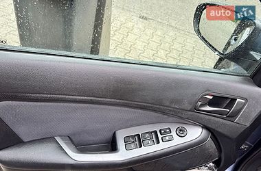Седан Kia Optima 2014 в Славуті