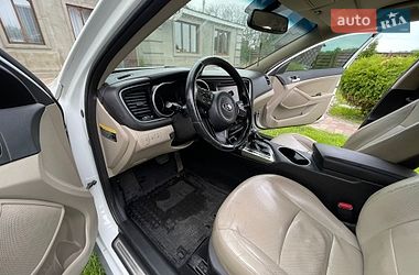 Седан Kia Optima 2014 в Киеве