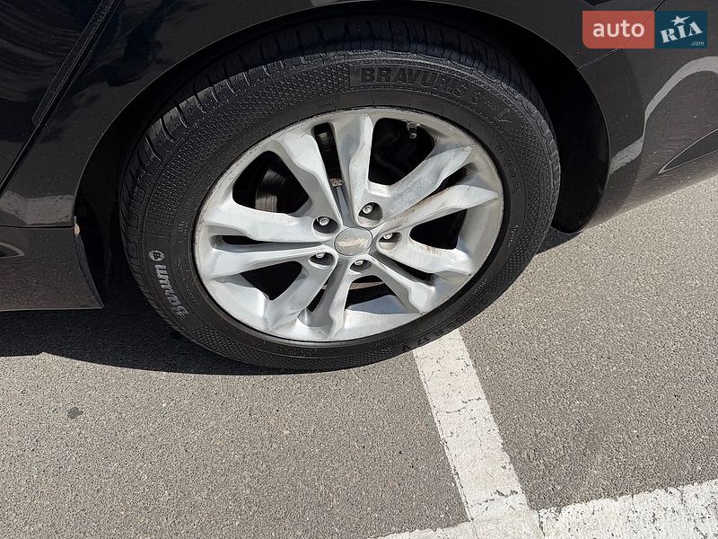 Седан Kia Optima 2013 в Киеве