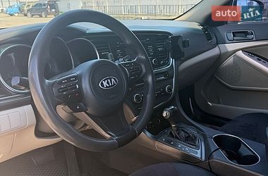 Седан Kia Optima 2013 в Киеве