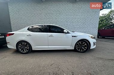 Седан Kia Optima 2013 в Харкові