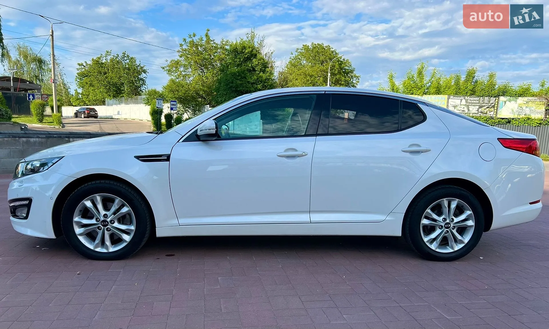 2012 Kia Optima - мініатюра 16