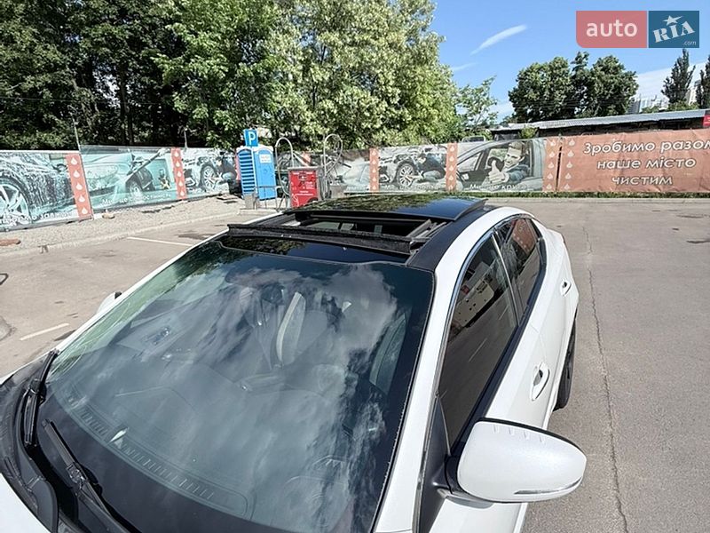 Седан Kia Optima 2013 в Києві