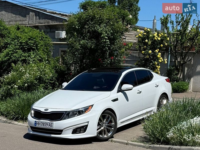 Седан Kia Optima 2015 в Одессе