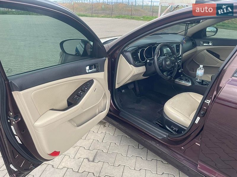 Седан Kia Optima 2014 в Одесі