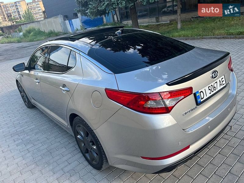 Седан Kia Optima 2012 в Одесі