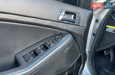 Седан Kia Optima 2012 в Одесі