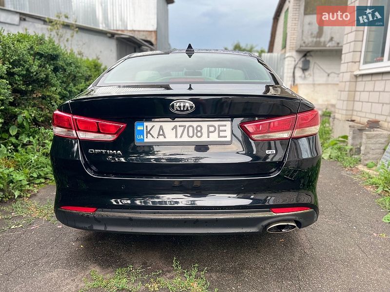 Седан Kia Optima 2017 в Вишневому