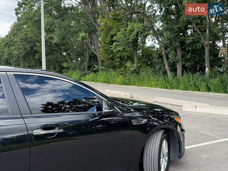 Седан Kia Optima 2016 в Києві