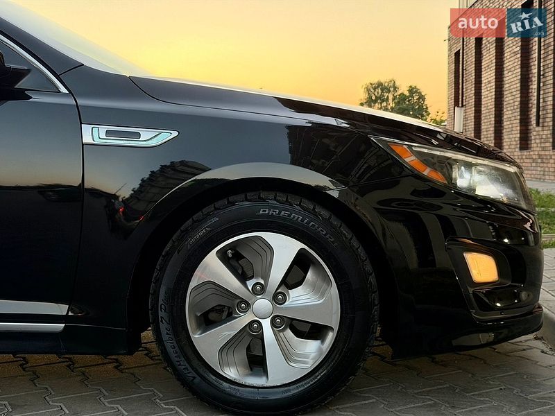 Седан Kia Optima 2015 в Одессе
