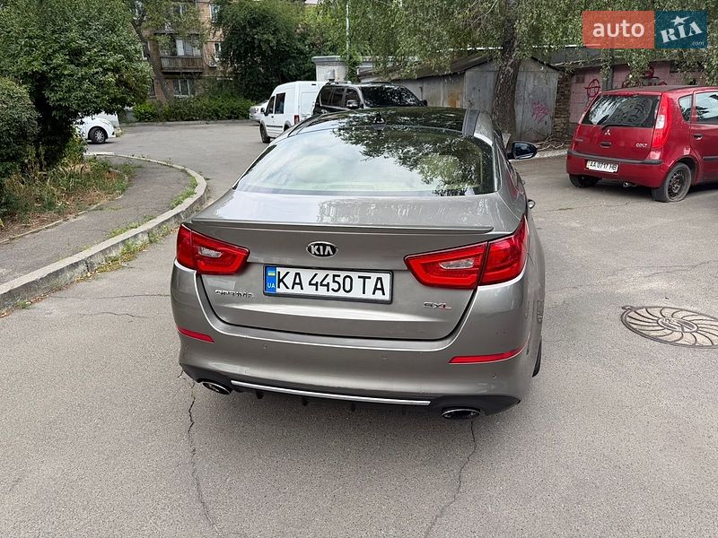 Седан Kia Optima 2014 в Києві